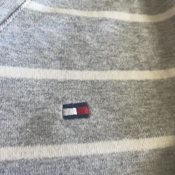 TOMMY HILFIGER TOP - Picture 2 of 2